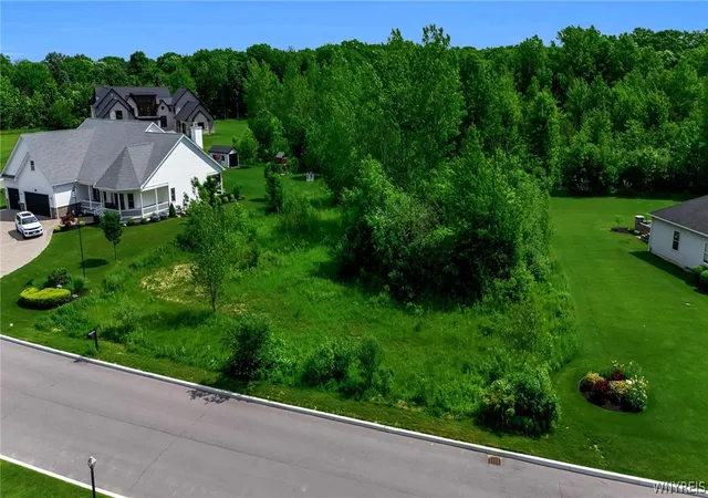 3rd image of 5127 Country Club, Lewiston, NY 14092 | MLS# B1692291