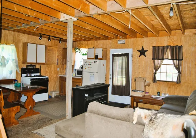 3rd image of 10322 Mattoon Rd, Prattsburgh, NY 14873 | MLS# R1692489