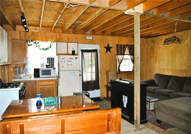 5th image of 10322 Mattoon Rd, Prattsburgh, NY 14873 | MLS# R1692489