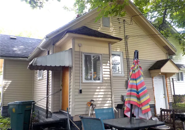 Photo 3 of Single family home for sale at 635 Wilkins St, Rochester, NY 14621 | MLS# R1692808 | Listing updated on 2026-07-03