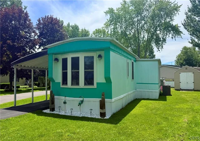 Photo 2 of Manufactured home for sale at 24 Driftwood Ln, Sylvan Beach, NY 13157 | MLS# S1693162 | Listing updated on 2026-07-26
