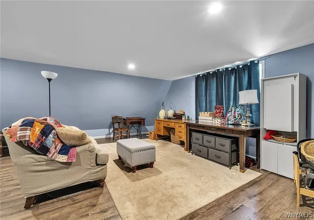 36th image of 720 Aurora St, Lancaster, NY 14086 | MLS# B1693211