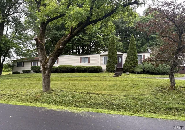 2nd image of 6768 Forbes Rd, Canastota, NY 13032 | MLS# S1692909