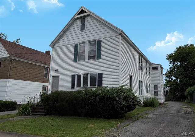 2nd image of 1127 Jefferson Ave, Utica, NY 13501 | MLS# S1693188