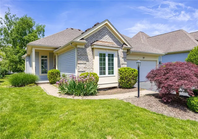 5th image of 107 Cuddy Ct, Webster, NY 14580 | MLS# R1693246