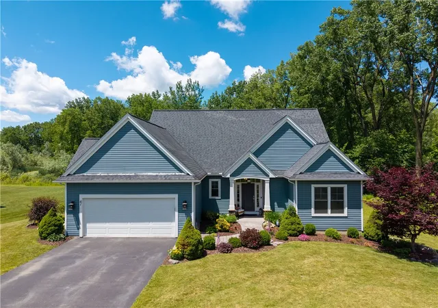 Homes for sale in Perinton, NY | 61 Copper Beech Run, Perinton, NY 14450 | MLS# R1693033