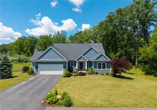 Homes for sale in Perinton, NY | 61 Copper Beech Run, Perinton, NY 14450 | MLS# R1693033