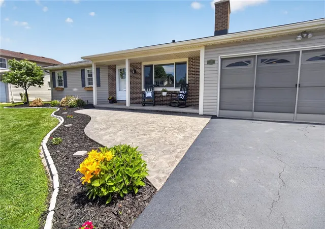 2nd image of 20 Hunt Pt, Chili, NY 14624 | MLS# R1693200