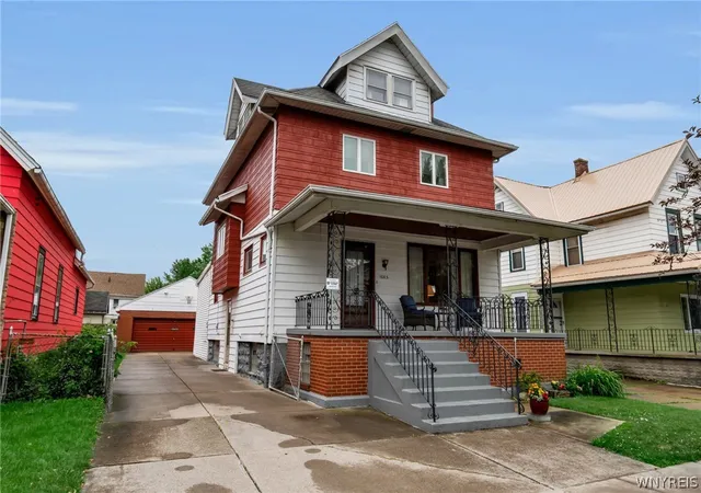 Photo 2 of Sale Pending at 1063 E Lovejoy St, Buffalo, NY 14206 | MLS# B1693040 | Listing updated on 2026-07-01