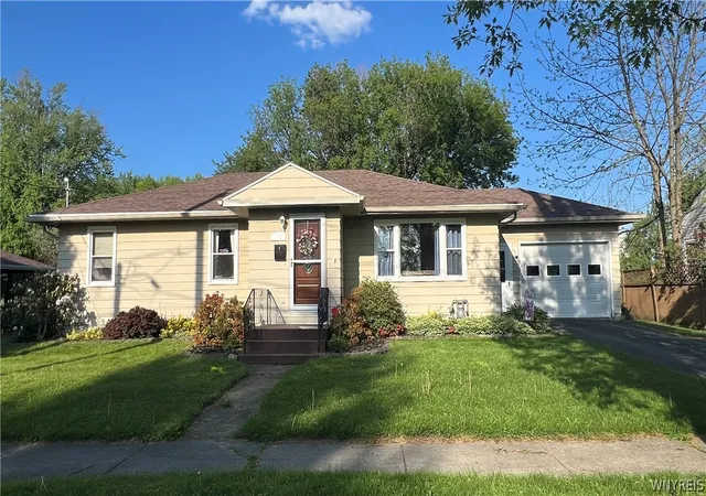 Photo 50 of Sale Pending at 116 S Warsaw St, Dunkirk, NY 14048 | MLS# B1692406 | Listing updated on 2026-07-14