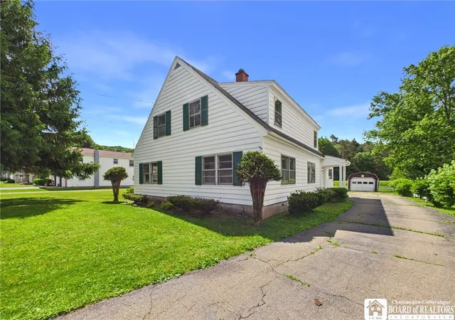 Homes for sale in Eldred, PA | 42 Elm St, Eldred, PA 16731 | MLS# R1693319