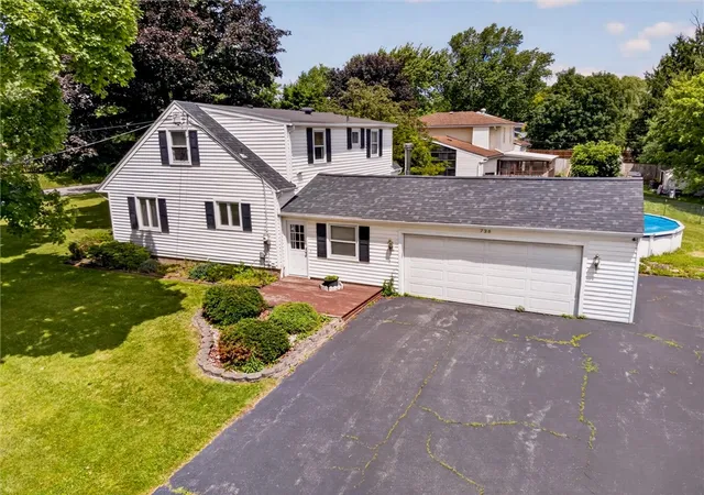 2nd image of 736 Paul Rd, Chili, NY 14624 | MLS# R1693239