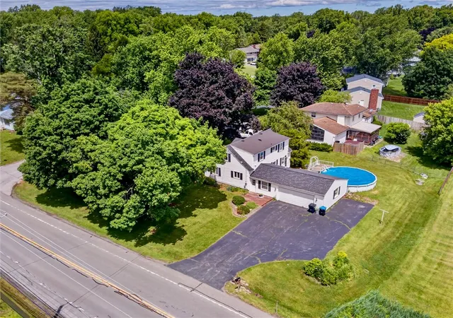 5th image of 736 Paul Rd, Chili, NY 14624 | MLS# R1693239