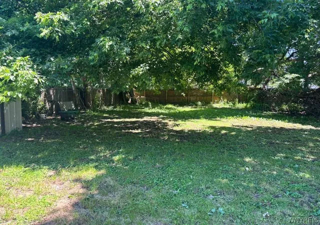 Photo 3 of Single family home for sale at 124 Central St, Watertown, NY 13601 | MLS# B1693042 | Listing updated on 2026-07-28