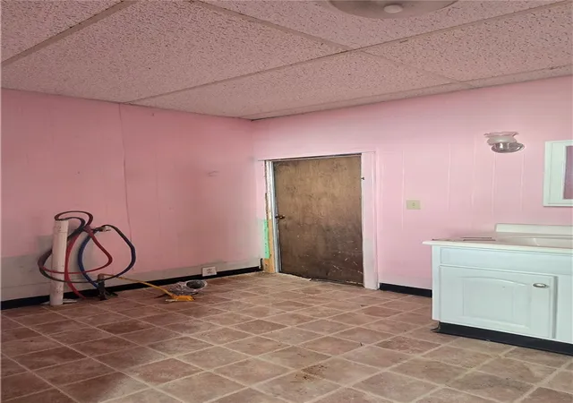 Homes for sale in Elmira City, NY | 374 W Thurston St, Elmira City, NY 14901 | MLS# R1693014
