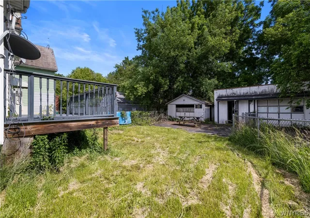 4th image of 1847 Weston Ave, Niagara Falls, NY 14305 | MLS# B1692969