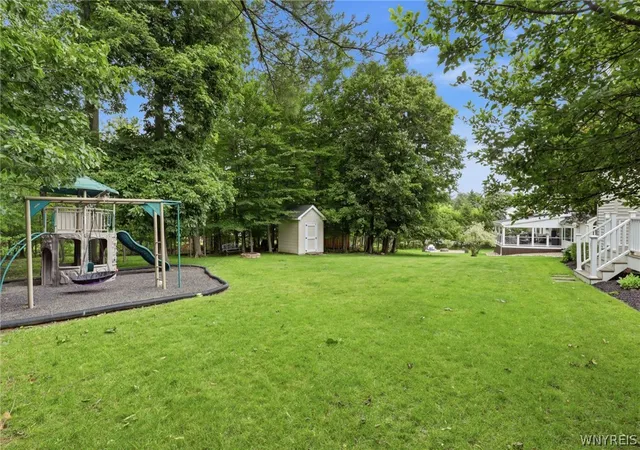 34th image of 290 Independence Dr, Orchard Park, NY 14127 | MLS# B1691605
