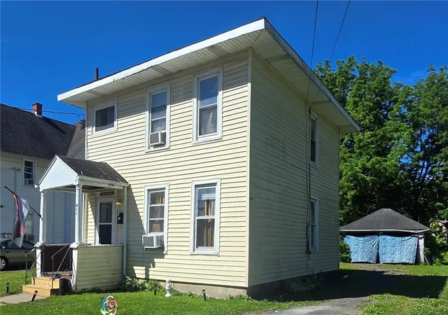 Homes for sale in Elmira City, NY | 411 Elm St, Elmira City, NY 14901 | MLS# R1693011