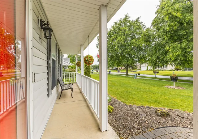 Homes for sale in Gates, NY | 17 Sungrove Ln, Gates, NY 14624 | MLS# R1692099