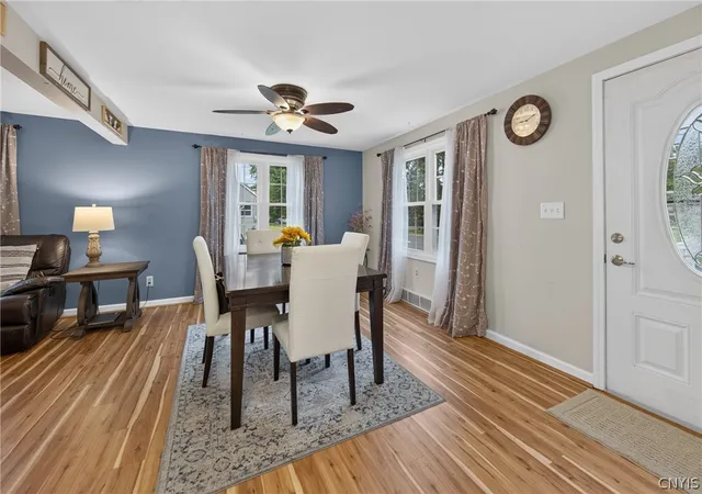 4th image of 5571 Louis Ave, Brewerton, NY 13029 | MLS# S1686095