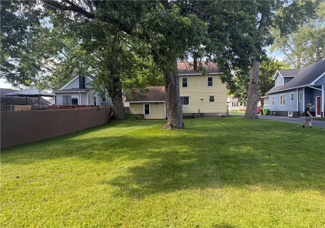 4th image of 110 Campbell Rd, Syracuse, NY 13211 | MLS# R1690993