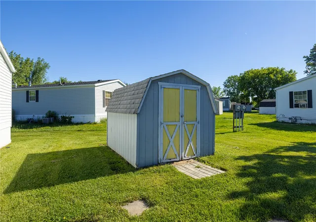 23rd image of 132 Locust Dr, Hamlin, NY 14464 | MLS# R1690495