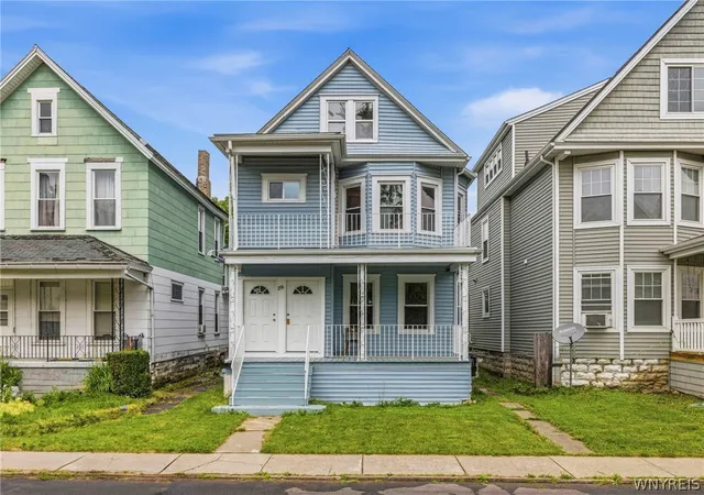 Photo 1 of Sale Pending at 258 Laurel St, Buffalo, NY 14208 | MLS# B1693405 | Listing updated on 2026-07-31