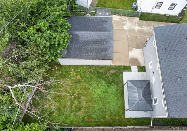 50th image of 304 Vicksburg Ave, Tonawanda, NY 14150 | MLS# B1693090