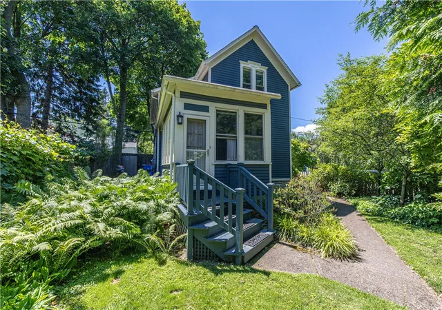 Homes for sale in Rochester, NY | 32 Eagle St, Rochester, NY 14608 | MLS# R1692289