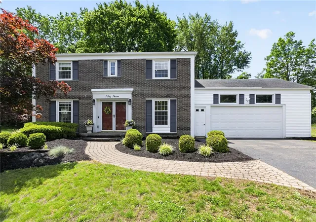 1st image of 53 Old Forge Ln, Pittsford, NY 14534 | MLS# R1691089