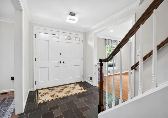 3rd image of 53 Old Forge Ln, Pittsford, NY 14534 | MLS# R1691089