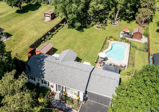 5th image of 1490 Greenwood Ter, Marilla, NY 14102 | MLS# B1692849