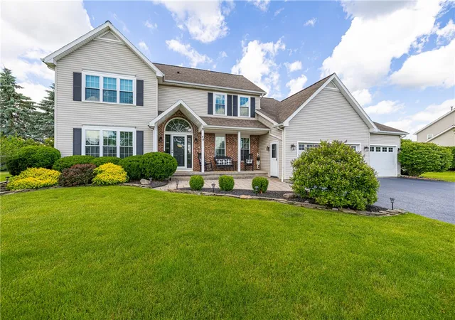 Homes for sale in Ogden, NY | 48 Quail Ln, Ogden, NY 14624 | MLS# R1693418
