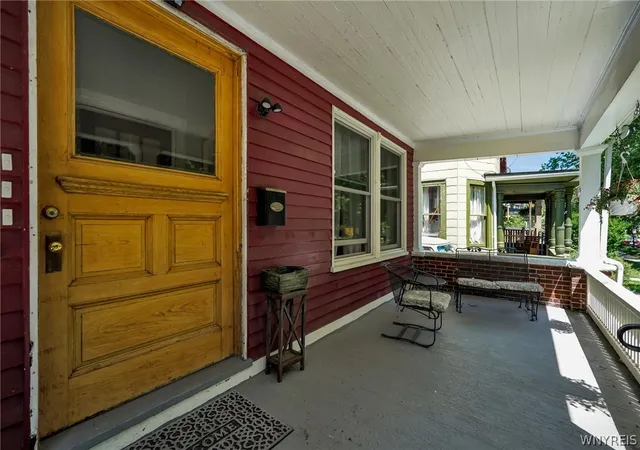 Photo 2 of Sale Pending at 412 Ashland Ave, Buffalo, NY 14222 | MLS# B1692274 | Listing updated on 2026-07-30