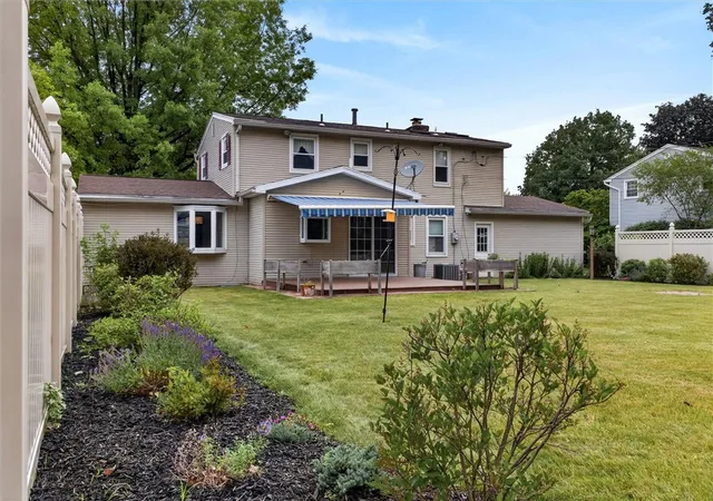 Homes for sale in Perinton, NY | 25 Whippletree Rd, Perinton, NY 14450 | MLS# R1692908