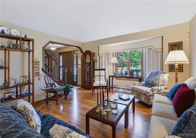 Homes for sale in East Amherst, NY | 59 Lillyridge Dr, East Amherst, NY 14051 | MLS# B1692800