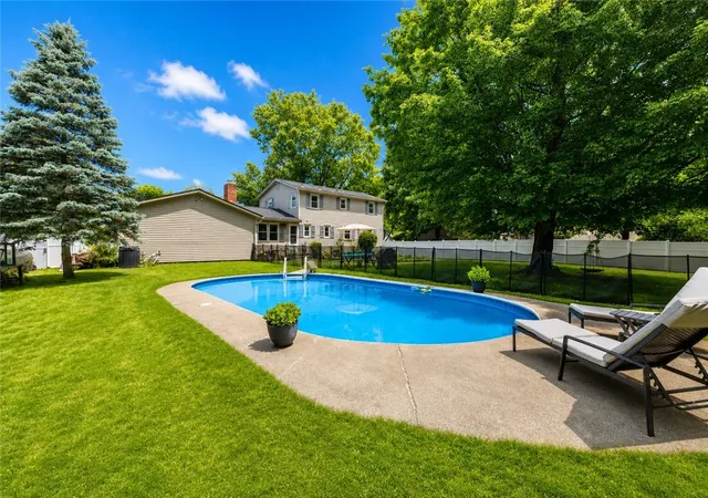 3rd image of 455 Reeves Rd, Pittsford, NY 14534 | MLS# R1692757