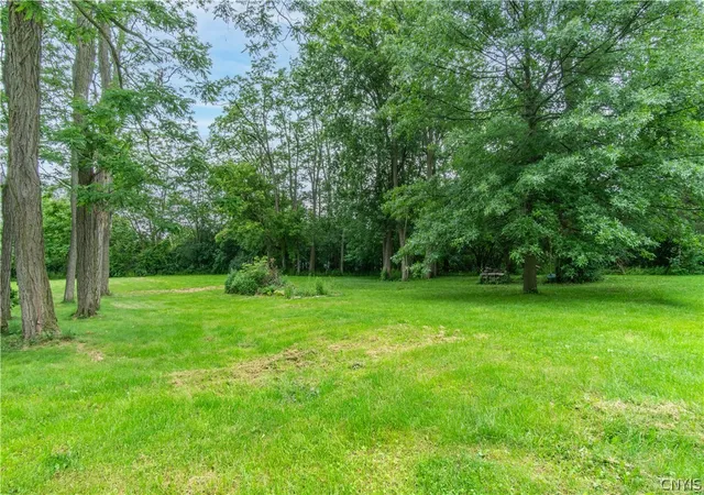 Homes for sale in Hounsfield, NY | 20077 Evans Rd, Hounsfield, NY 13634 | MLS# S1693534