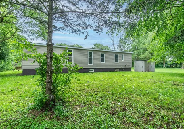Homes for sale in Hounsfield, NY | 20077 Evans Rd, Hounsfield, NY 13634 | MLS# S1693534