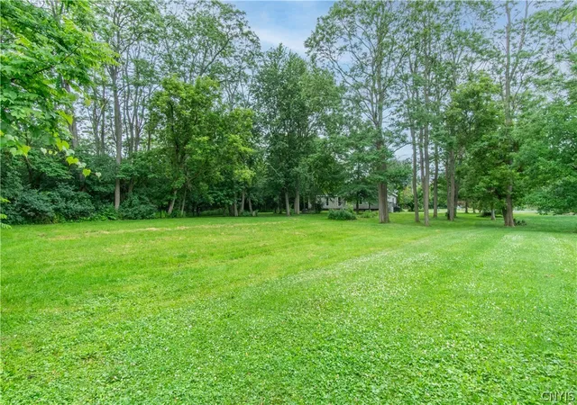 Homes for sale in Hounsfield, NY | 20077 Evans Rd, Hounsfield, NY 13634 | MLS# S1693534