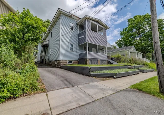 1st image of 1406 Butternut St, Syracuse, NY 13208 | MLS# S1693549