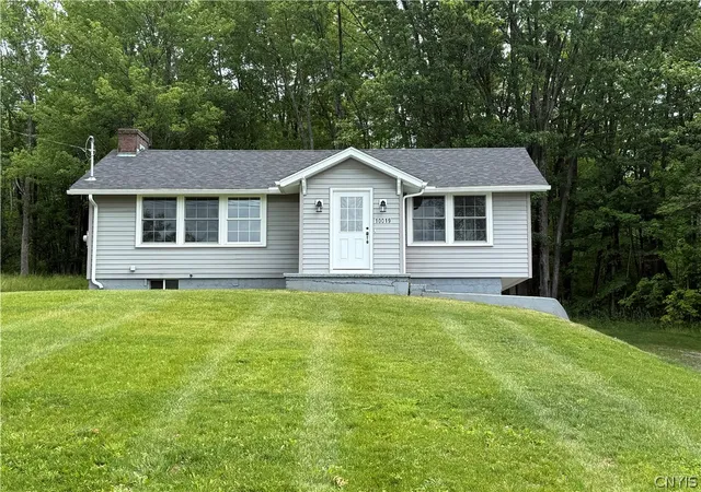 Homes for sale in Marcy, NY | 10019 Church Rd, Marcy, NY 13403 | MLS# S1693612