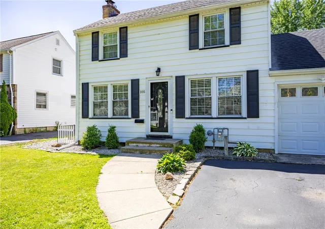 2nd image of 105 Oneta Rd, Irondequoit, NY 14617 | MLS# R1693607
