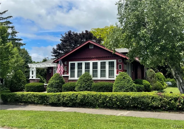 1st image of 505 Kinsley St, Sherrill, NY 13461 | MLS# S1685589