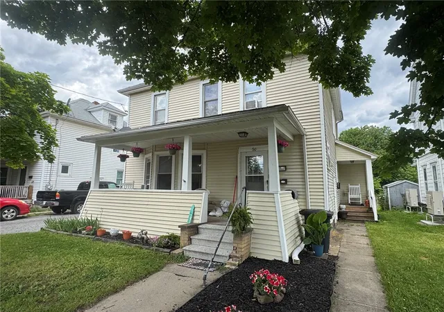 Homes for sale in Geneva City, NY | 50 Avenue E St, Geneva City, NY 14456 | MLS# R1693618