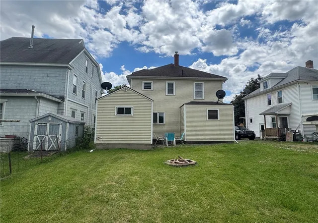 Homes for sale in Geneva City, NY | 50 Avenue E St, Geneva City, NY 14456 | MLS# R1693618