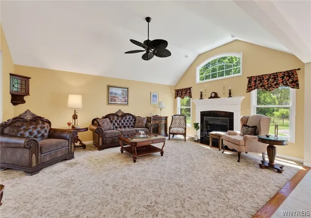 5th image of 3548 Northcreek Run, Wheatfield, NY 14120 | MLS# B1693566