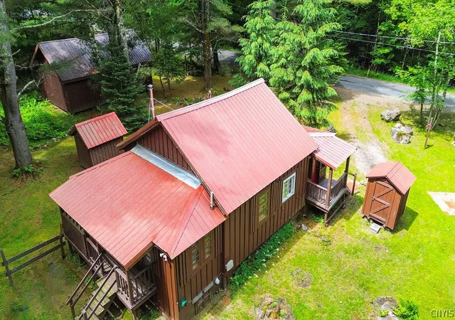Homes for sale in Russia, NY | 134 Bull Hill Rd, Russia, NY 13324 | MLS# S1693623