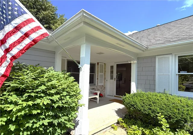 1st image of 47 Greenwood Park, Pittsford, NY 14534 | MLS# R1691305