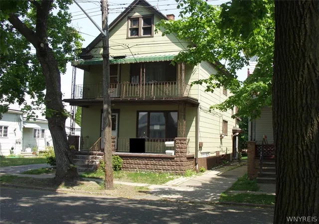 Homes for sale in Buffalo, NY | 35 Weiss St, Buffalo, NY 14206 | MLS# B1691241